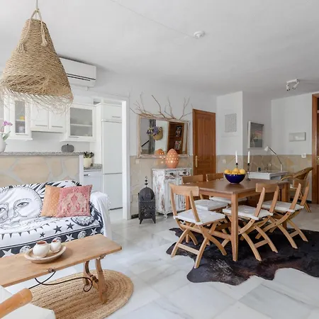 Mi Casa *